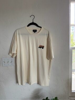 APC - tshirt, L, NWOT